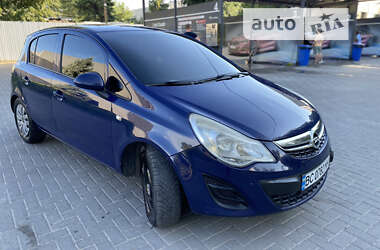 Хэтчбек Opel Corsa 2011 в 