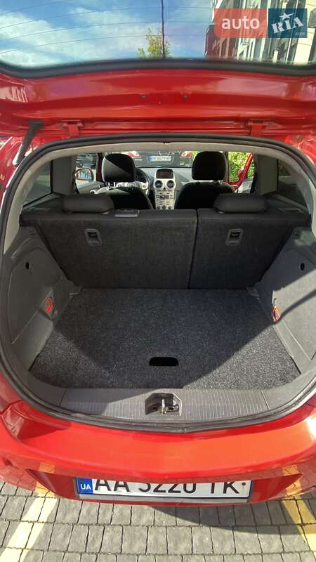 Хетчбек Opel Corsa 2008 в Києві