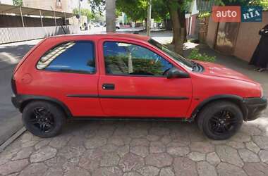 Хэтчбек Opel Corsa 1997 в 