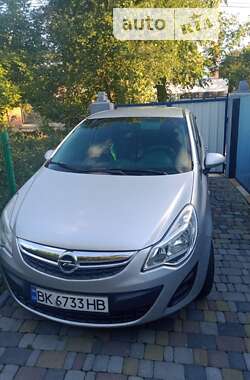 Хетчбек Opel Corsa 2011 в Рівному