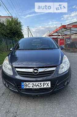 Хэтчбек Opel Corsa 2008 в Львове