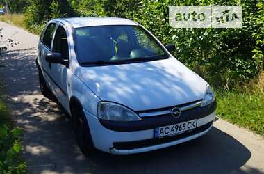 Хэтчбек Opel Corsa 2002 в Долине