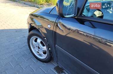 Хэтчбек Opel Corsa 2004 в Киеве