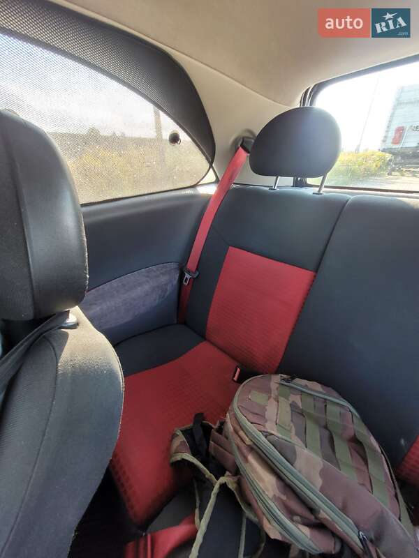 Хетчбек Opel Corsa 2004 в Києві