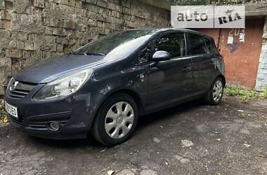 Хэтчбек Opel Corsa 2010 в Киеве