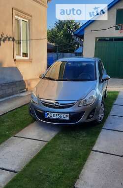 Хетчбек Opel Corsa 2013 в Тернополі