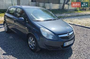 Хэтчбек Opel Corsa 2008 в 