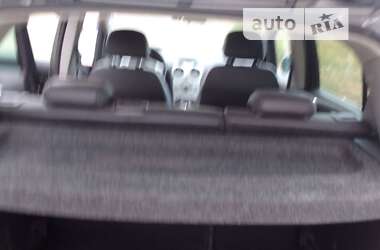 Хетчбек Opel Corsa 2012 в 