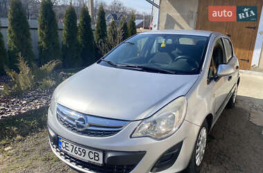 Хэтчбек Opel Corsa 2011 в 