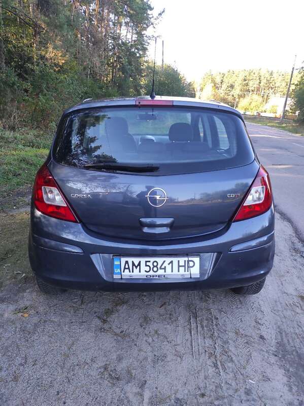 Хэтчбек Opel Corsa 2008 в Житомире