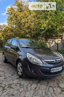 Хэтчбек Opel Corsa 2011 в Могилев-Подольске