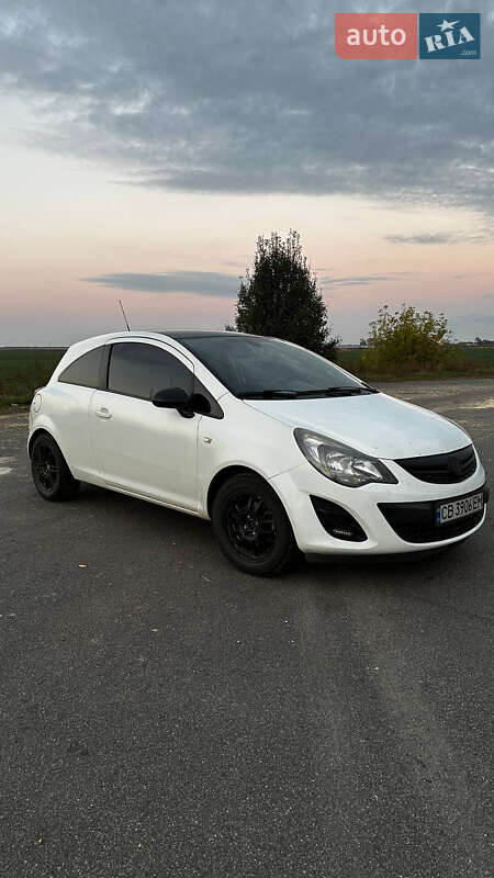 Хэтчбек Opel Corsa 2014 в Прилуках фото 2 Хэтчбек Opel Corsa 2014 в Прилуках