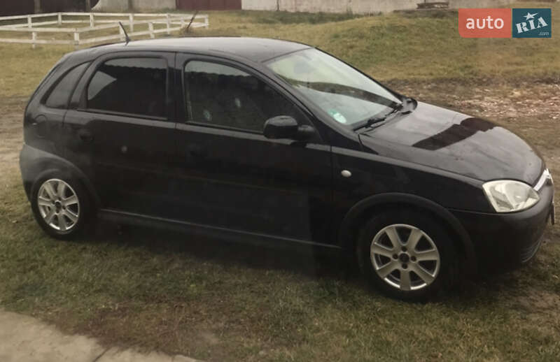 Хэтчбек Opel Corsa 2003 в Житомире