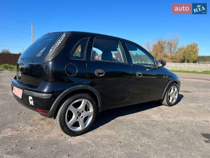 Хэтчбек Opel Corsa 2005 в Дубно фото 5 Хэтчбек Opel Corsa 2005 в Дубно