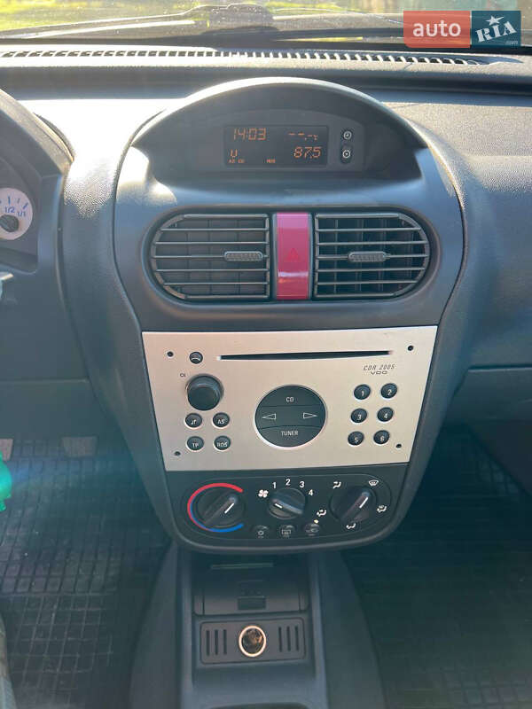 Хэтчбек Opel Corsa 2005 в Дубно фото 15 Хэтчбек Opel Corsa 2005 в Дубно