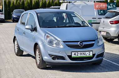 Хетчбек Opel Corsa 2008 в Новомиргороді