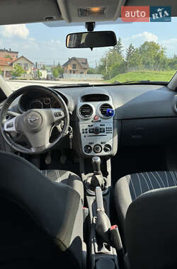 Хетчбек Opel Corsa 2009 в Львові