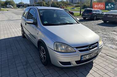 Хэтчбек Opel Corsa 2002 в Львове