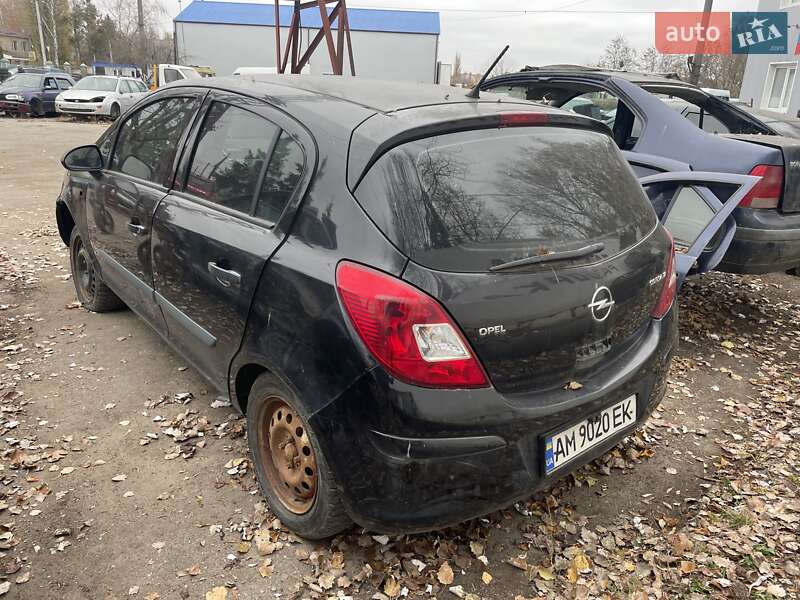 Хэтчбек Opel Corsa 2007 в Житомире