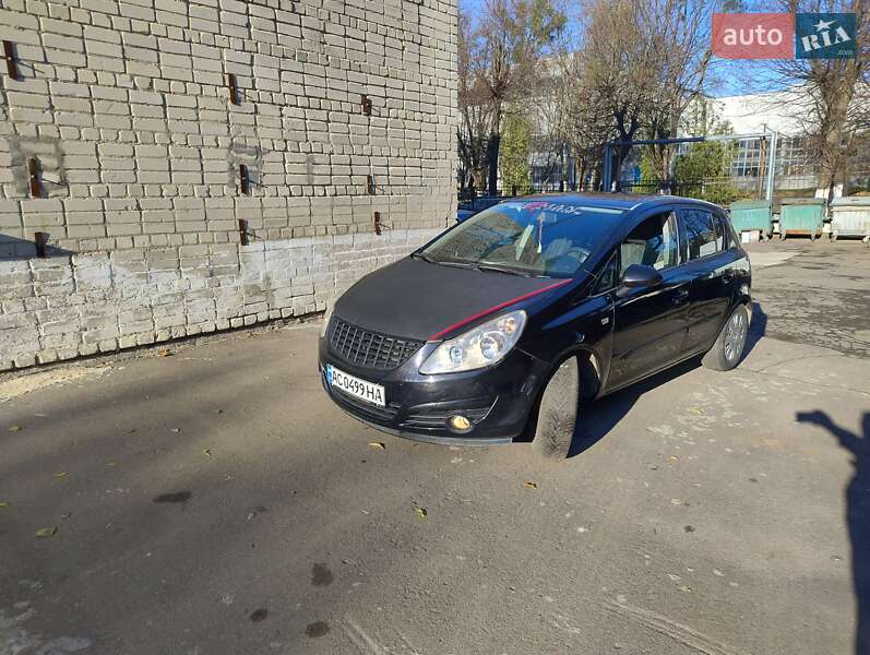 Хэтчбек Opel Corsa 2006 в Луцке