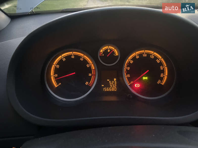 Хэтчбек Opel Corsa 2013 в Днепре