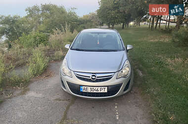 Хэтчбек Opel Corsa 2013 в Днепре