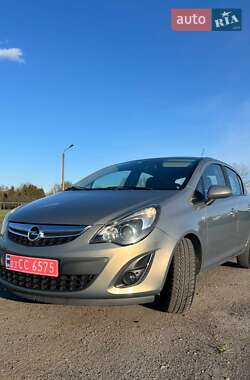 Хетчбек Opel Corsa 2011 в Івано-Франківську