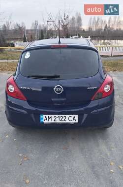 Хетчбек Opel Corsa 2013 в Довбиші