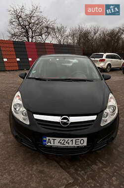 Хетчбек Opel Corsa 2008 в Рожнятові