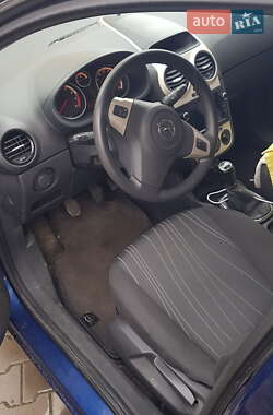 Хэтчбек Opel Corsa 2008 в Луцке