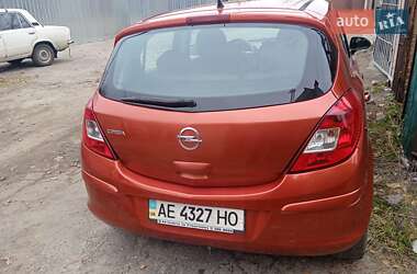 Хэтчбек Opel Corsa 2011 в Днепре