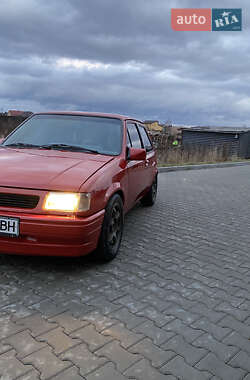 Хетчбек Opel Corsa 1988 в Івано-Франківську