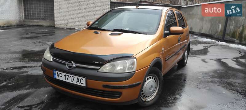 Хэтчбек Opel Corsa 2003 в 