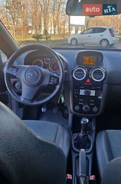 Хэтчбек Opel Corsa 2009 в Николаеве