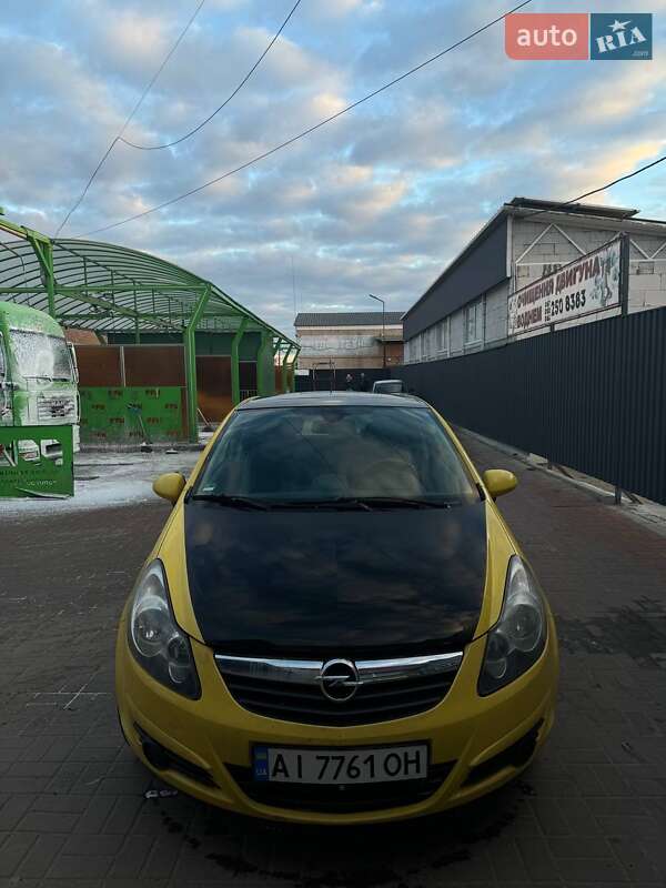 Хетчбек Opel Corsa 2010 в Броварах