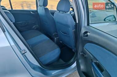 Хэтчбек Opel Corsa 2009 в Киеве