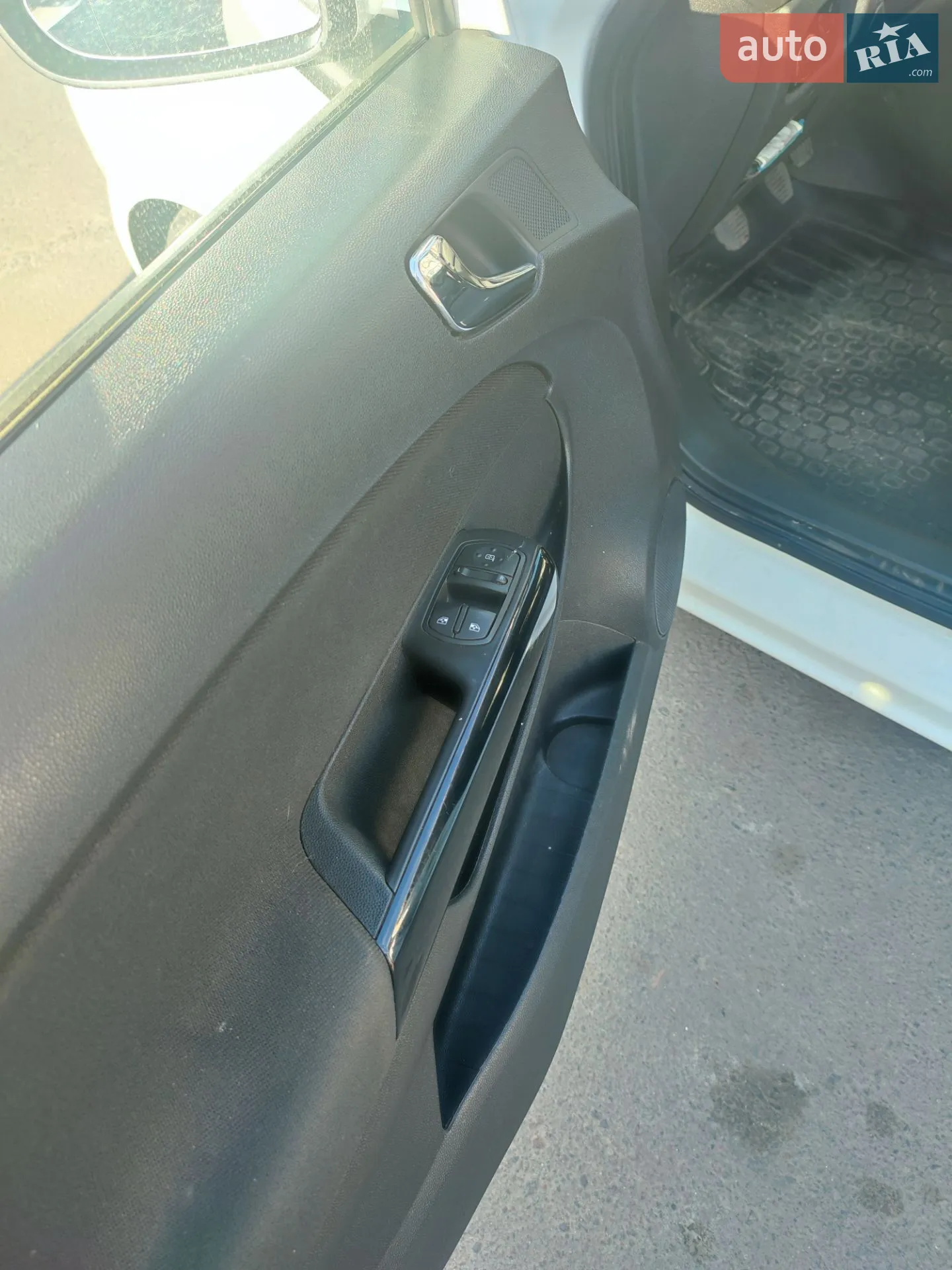 2011 Opel Corsa - мініатюра 9