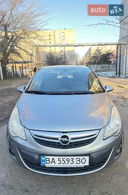 Хэтчбек Opel Corsa 2011 в Александрие