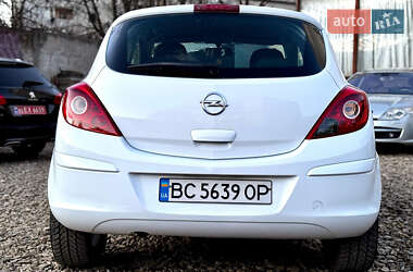 Хэтчбек Opel Corsa 2011 в Стрые