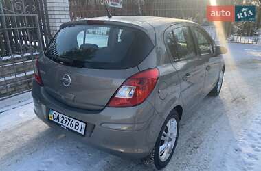 Хэтчбек Opel Corsa 2013 в Смеле