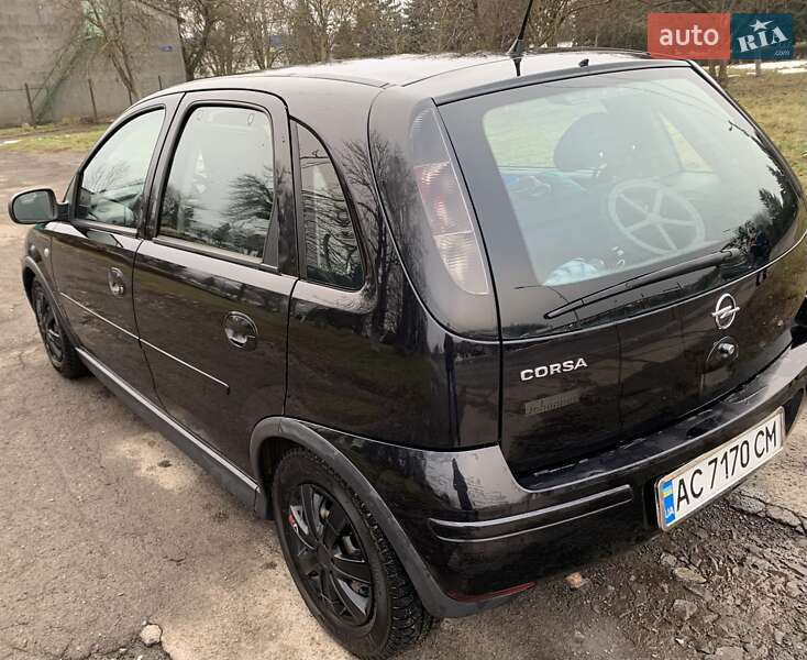 Хетчбек Opel Corsa 2005 в Луцьку