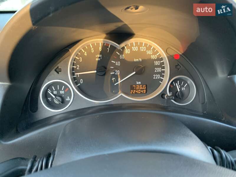 Хетчбек Opel Corsa 2005 в Луцьку