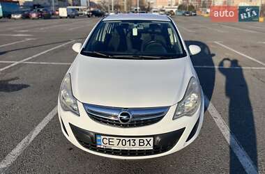 Хэтчбек Opel Corsa 2012 в Черновцах