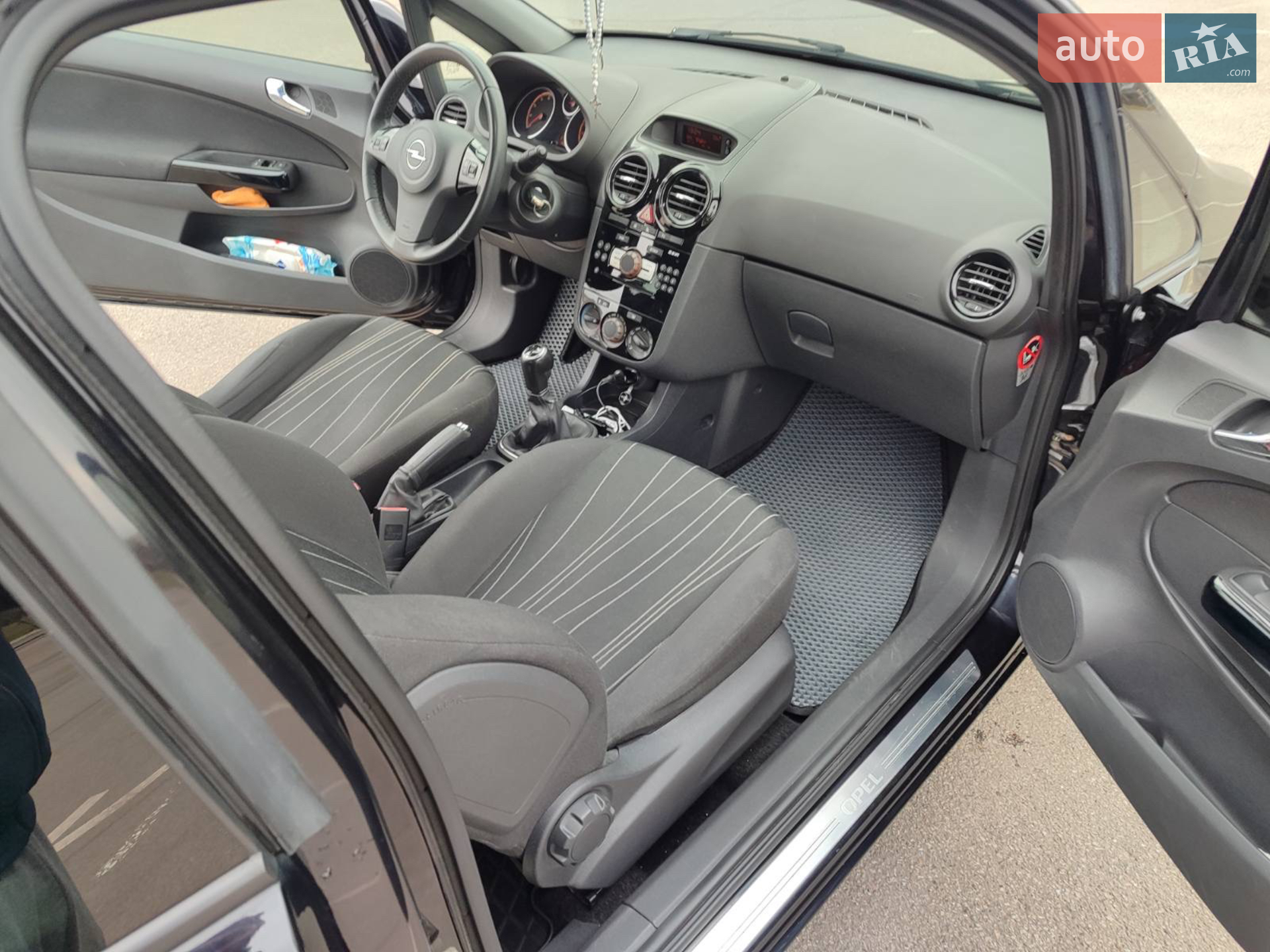 2010 Opel Corsa - мініатюра 22