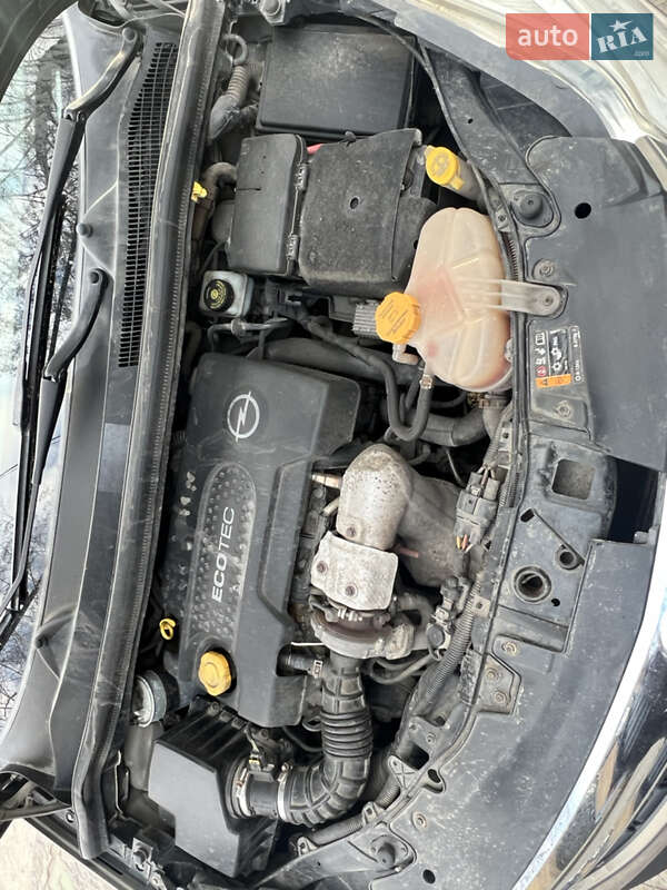 Хэтчбек Opel Corsa 2013 в Днепре