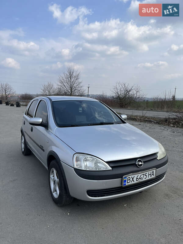Хэтчбек Opel Corsa 2001 в Хмельницком