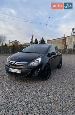 Хэтчбек Opel Corsa 2014 в 