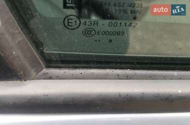 Хэтчбек Opel Corsa 2009 в 