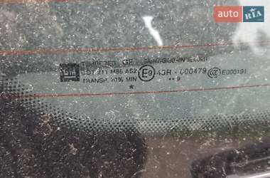 Хэтчбек Opel Corsa 2009 в 