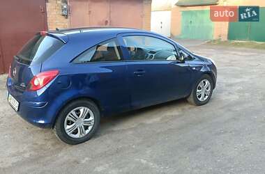 Хетчбек Opel Corsa 2009 в 